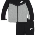 Nike Tech Fleece: Kombinasi Gaya, Kenyamanan, dan Teknologi Modern