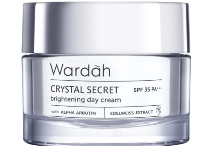 Wardah Day Cream: Rahasia Kulit Cerah dan Lembap Sepanjang Hari